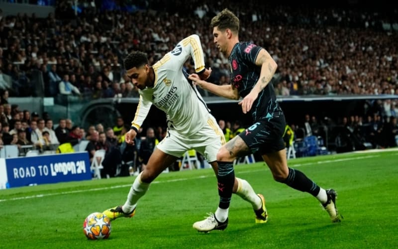 Ban giám đốc Real Madrid lo lắng về Jude Bellingham