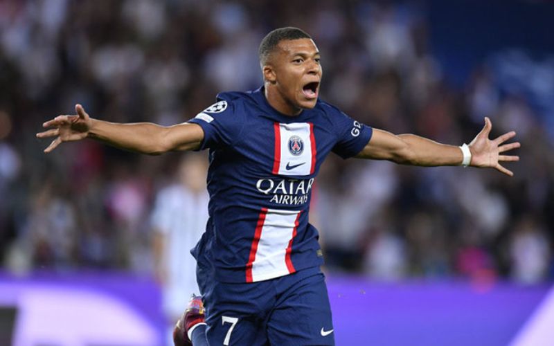 Tiền đạo người Pháp Kylian Mbappe tại PSG